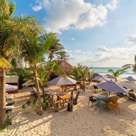 HostPal Luxury Studio in Playa del Carmen Exterior foto